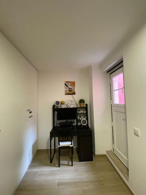 Artistic Digital Getaway - Patio & Great Location! Apartment Lisboa Екстериор снимка