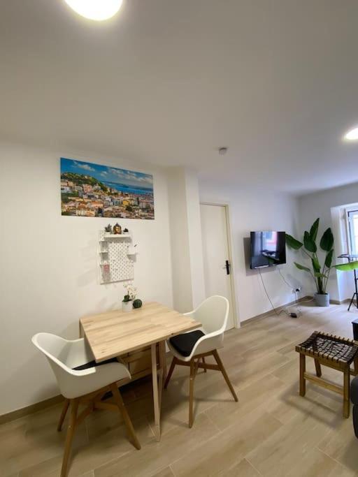 Artistic Digital Getaway - Patio & Great Location! Apartment Lisboa Екстериор снимка