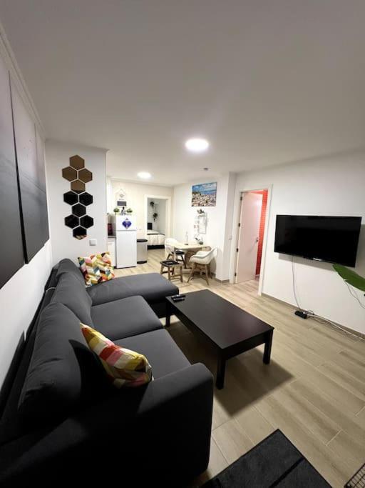 Artistic Digital Getaway - Patio & Great Location! Apartment Lisboa Екстериор снимка