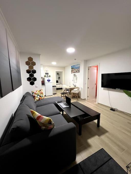 Artistic Digital Getaway - Patio & Great Location! Apartment Lisboa Екстериор снимка